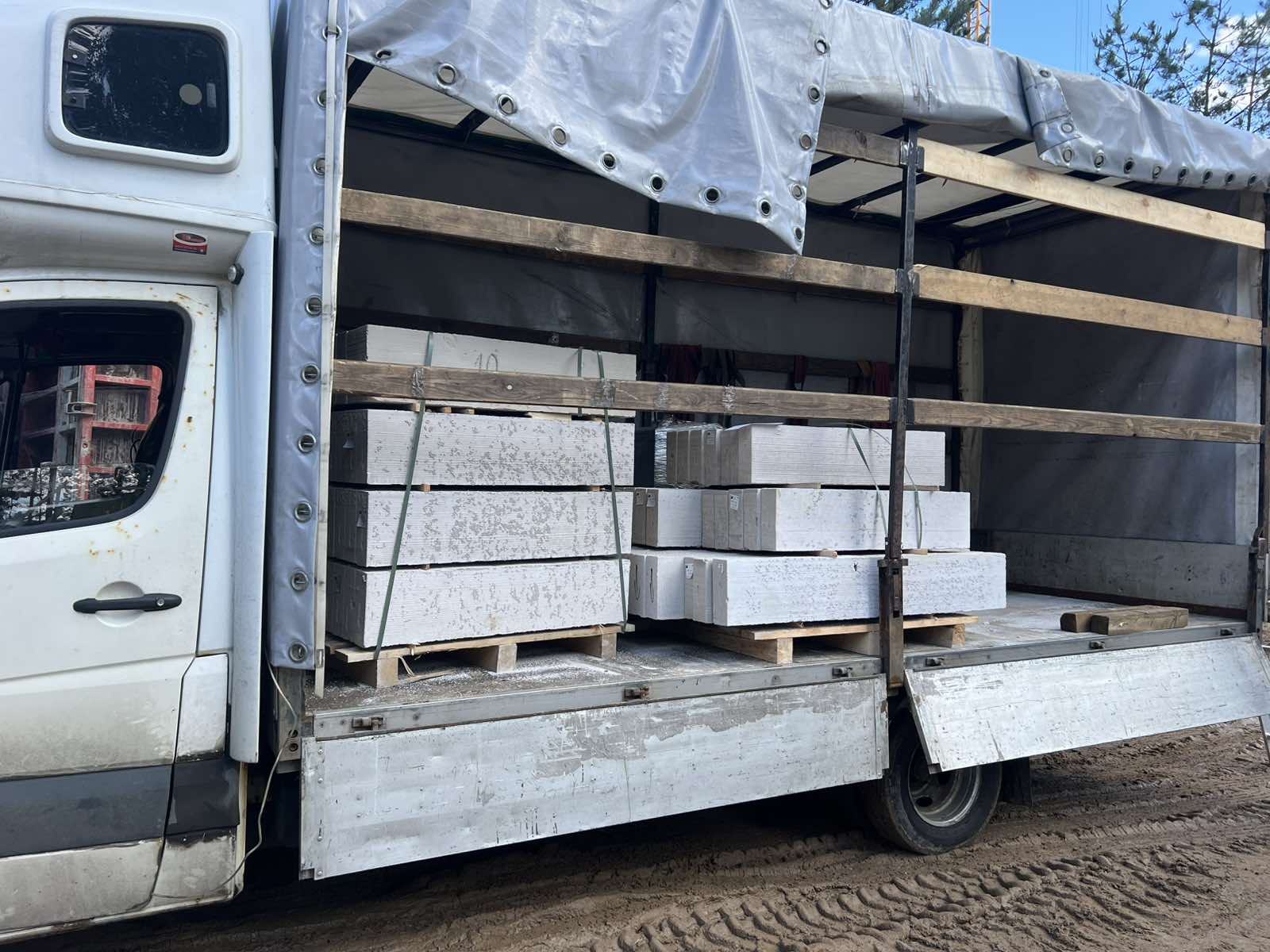 Газосиликатные перемычки, а так же кирпич силикатный